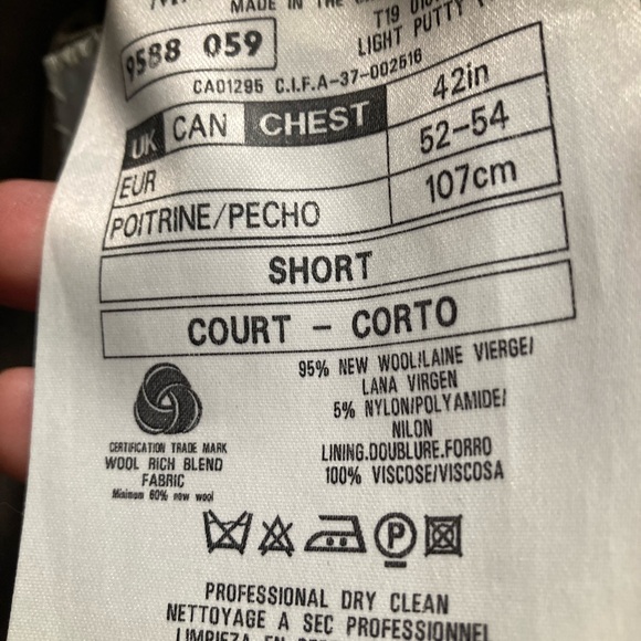 Veste en laine - Picture 2 of 6